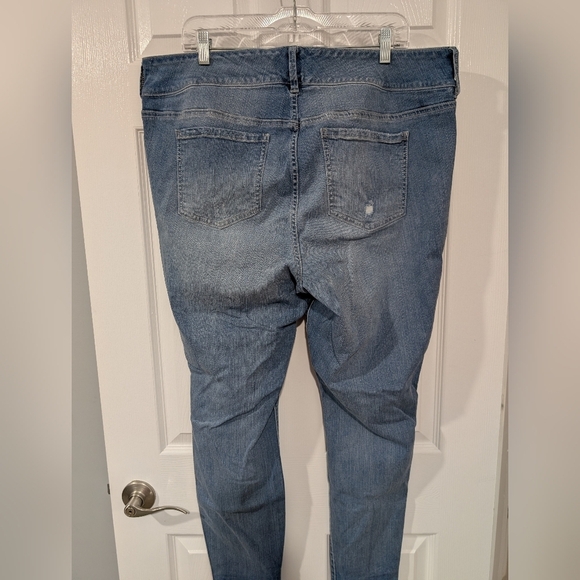 Torrid Side Stripe Jegging - Premium Stretch Light Wash in Size 22R (Regular) - Picture 8 of 16